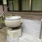 本堂階段の修繕